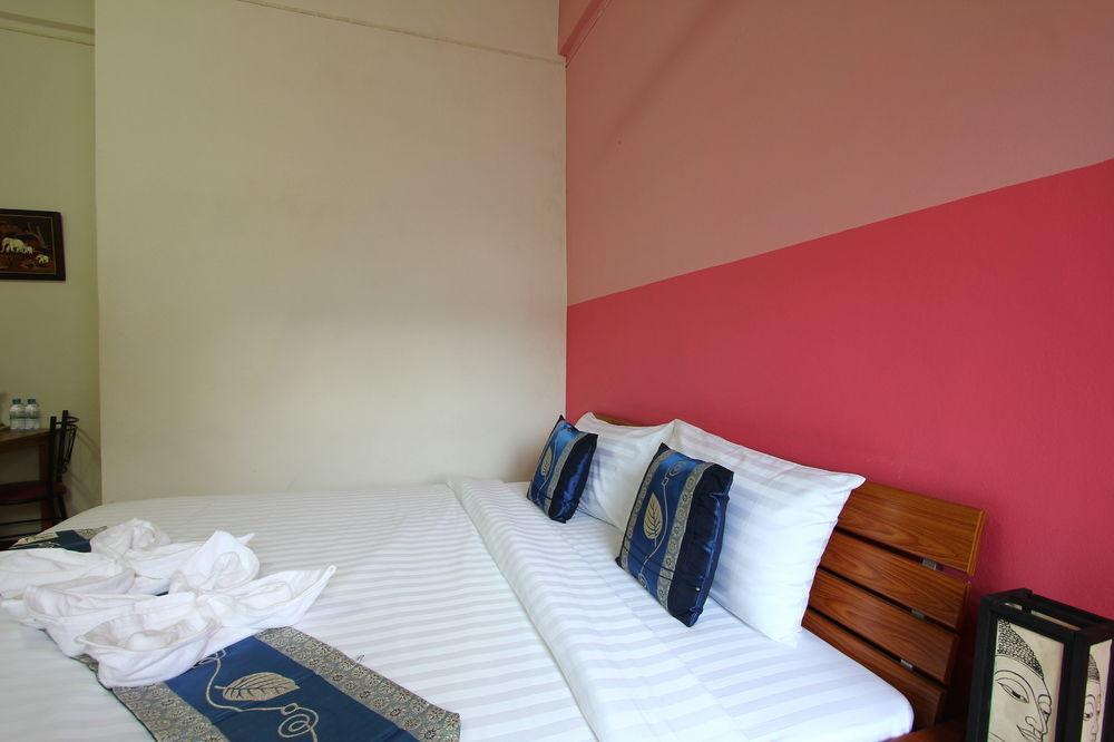 Sea U Honey Hotel Patong Exterior foto