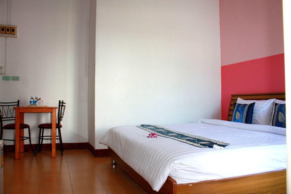 Sea U Honey Hotel Patong Exterior foto