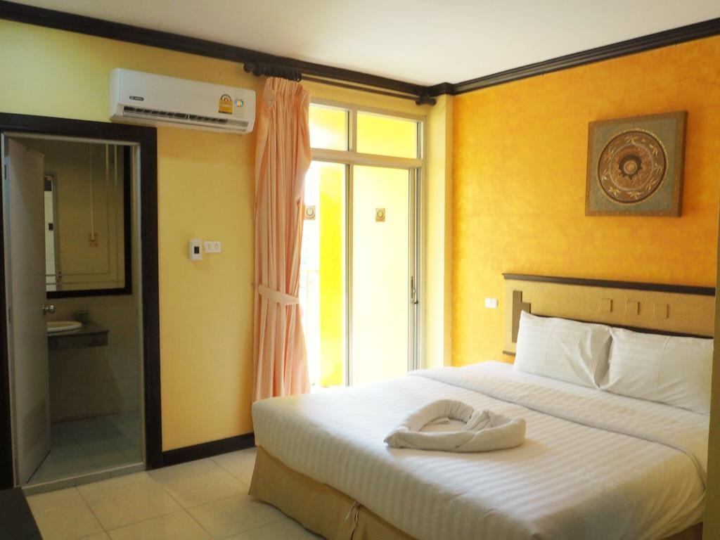 Sea U Honey Hotel Patong Exterior foto